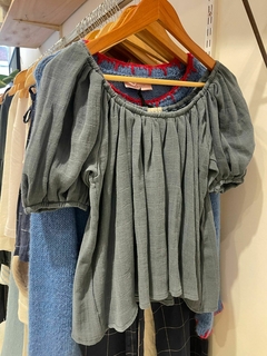 Blusa Almendro en internet
