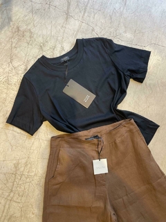 Remera Aromo Negra - comprar online