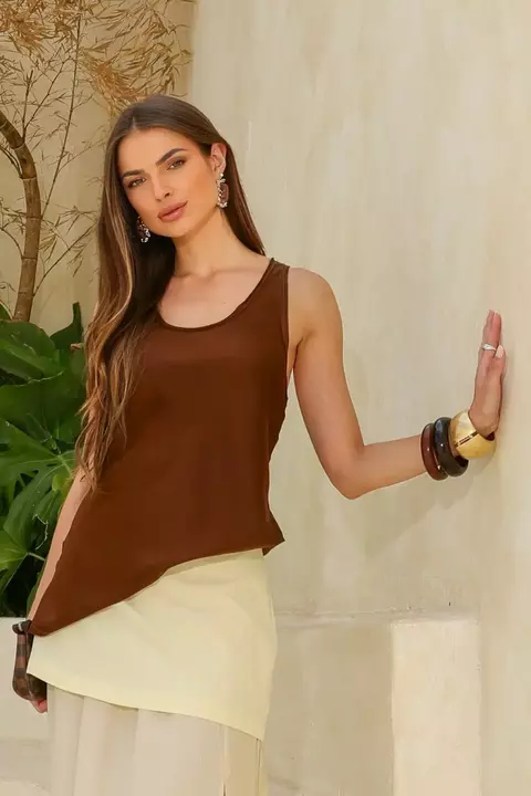 REGATA CAVADA COSTAS DETALHE ESTRELA METALIZADA - comprar online