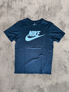 Remera NIKE NEGRA