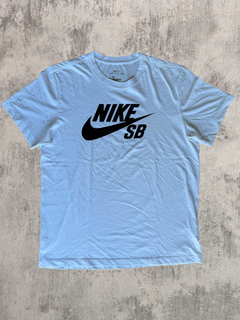 Remera NIKE BLANCA