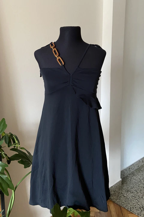VESTIDO CORTO NEGRO JAZMÍN CHEBAR CON DETALLE DE ARGOLLA - TALLE 1