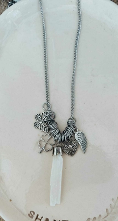 Collar Amuleto Selenita en Barra