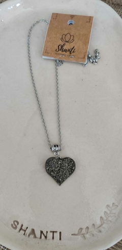 Collar Corazon Pirita
