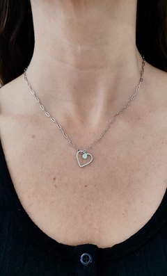 Collar Corazon de lado