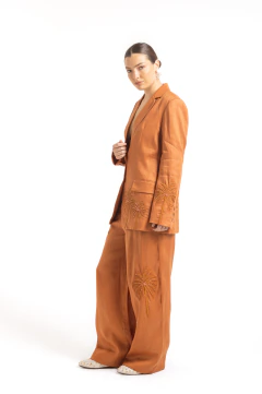 PANTALON CALU TOSTADO en internet