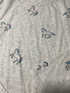 Remera manga larga justice talle 18 unicornio en internet