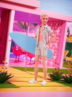 Muñeco ken barbie en internet