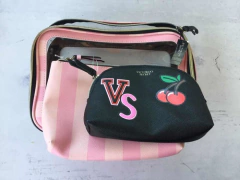 Set De 3 Porta Cosméticos Neceser Victorias Secret Or - comprar online