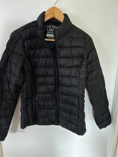 Campera ultra light talle s negra