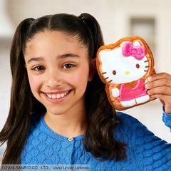 Hello Kitty® and Friends Toasty Treatz Toaster en internet