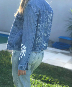 Campera Flores - tienda online