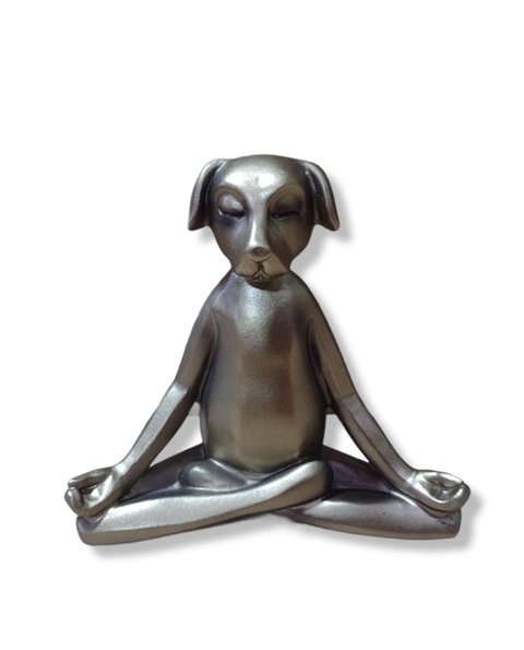 cachorro posicao yoga em repouso em resina 18cm
