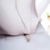 Cadena con anillo tornasolado en internet