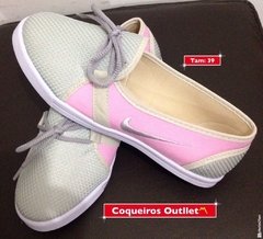 Sapatilha Nike Cinza/Rosa