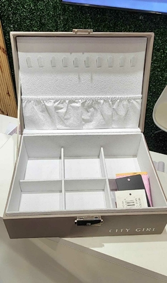 Alhajero Medium con llave en internet