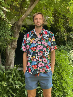 CAMISANI MIS FLORES POP en internet