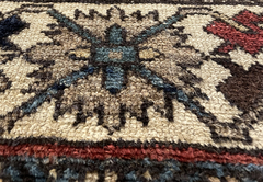 Alfombra Caucásica Perepedil A278 - Reina