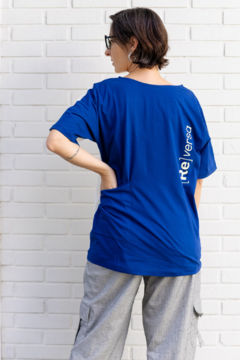 BLUSA TRANSPASSADA na internet