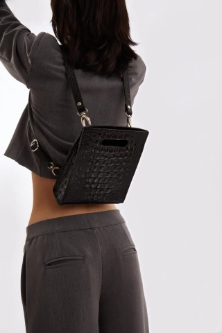 Micro cemento black - Polonia Cruz