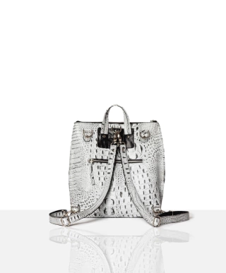 B m #b&w en internet