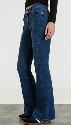FLARE ELASTIZADO (KUNZI) Isostasia - Bella Sofi Jeans