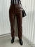 PANTALON ECO CUERO RECTO MARRON - comprar online