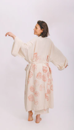 Kimono Rosal en internet