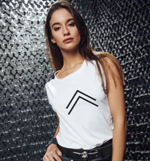 SUDADERAS CON DISEÑOS MINIMALISTAS en internet