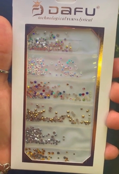 Strass unha e make - comprar online
