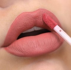 Batom Boca Rosa Mãe Líquido Matte
