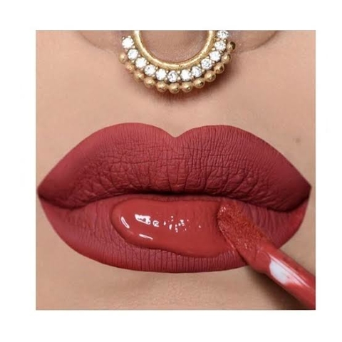 Batom Cláudia Bruna Tavares Líquido Matte