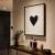 Quadro Decorativo P & B Coração Com Moldura