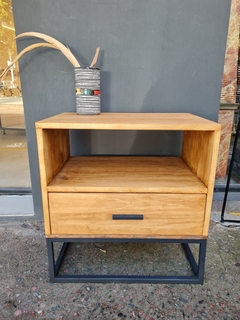 Mesa de luz Industrial - tienda online