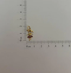 Pingente Menina Saia Rosa (Cód. 10099) na internet