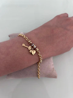Pulseira Elo com Ping. Chave e Coração 18cm 5.5 (Cód. 7318) - comprar online