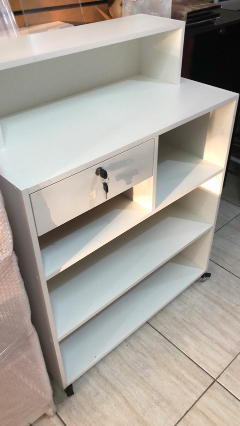 Balcão caixa MDF branco recuo cód.lena