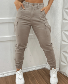 Calça jogger cargo - comprar online