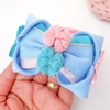 Laço pompom amorinha (8cm)