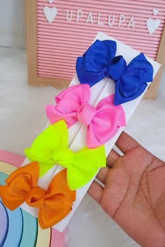 Laço lili (8cm) na internet