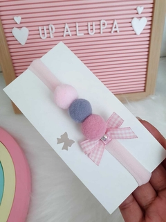 Faixa de bebê carrossel na internet