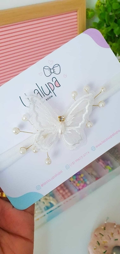 Borboleta de renda com pérolas (8.5cm) na internet