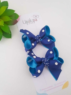 Par de laço escolar com florzinha - comprar online