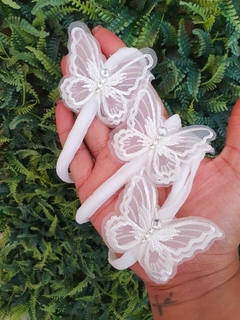 laço glamour com borboleta em tule bordado branco - loja online
