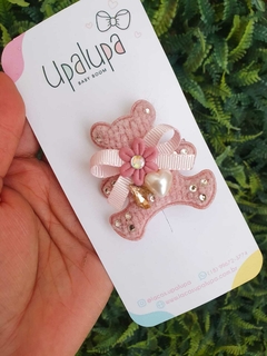 Laço elegante de ursinho