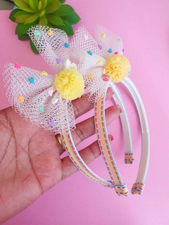 Tiara de tule com corações - comprar online
