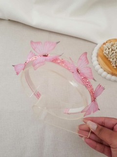 Tiara cristal com borboletas rosas na internet