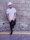 Camiseta Branca Minimalista Preto | Branco