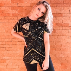 Camiseta Preta Ouro Estrelar - Bhoo