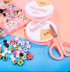 Set mostacillas corazones con tijera. - Jugueteria Caleidoscopio
